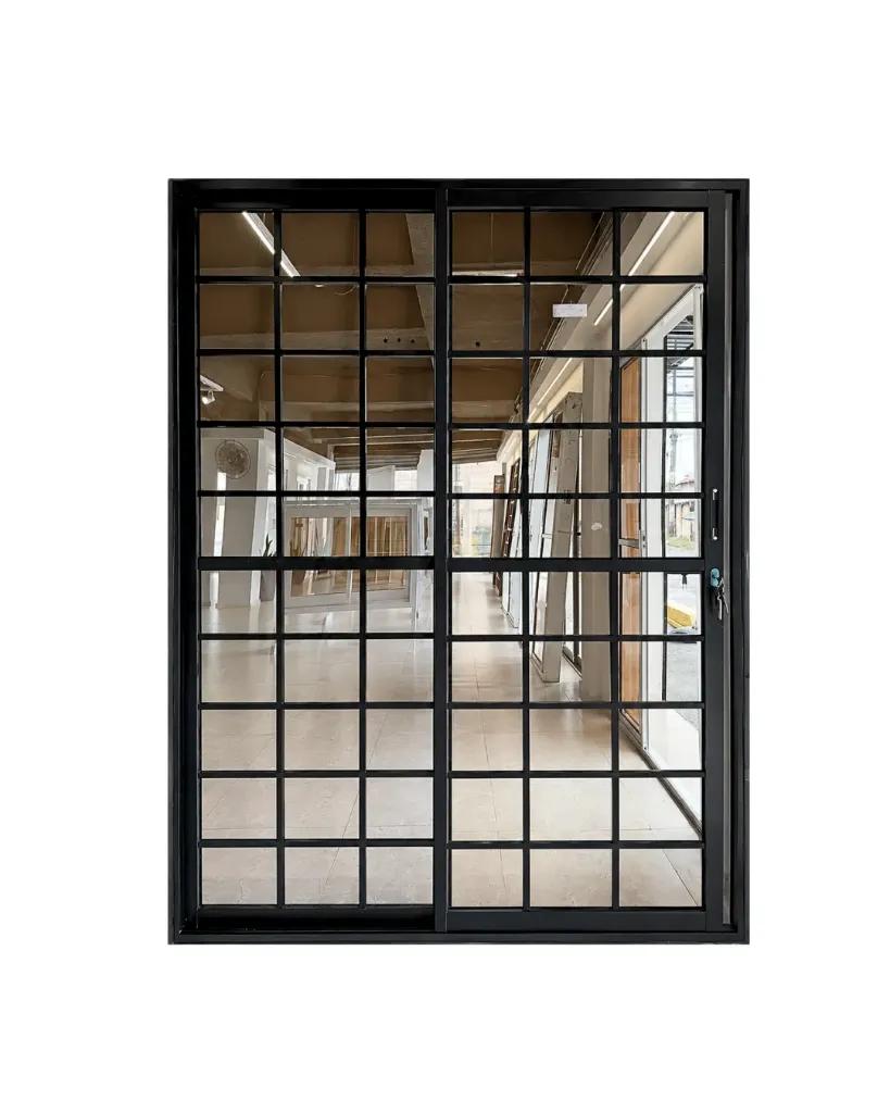 PORTA DE CORRER QUADRICULADA BLACK COM VIDRO REFLEX